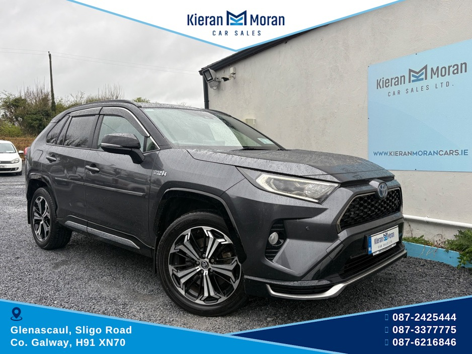 2022 Toyota Rav4 - image 2