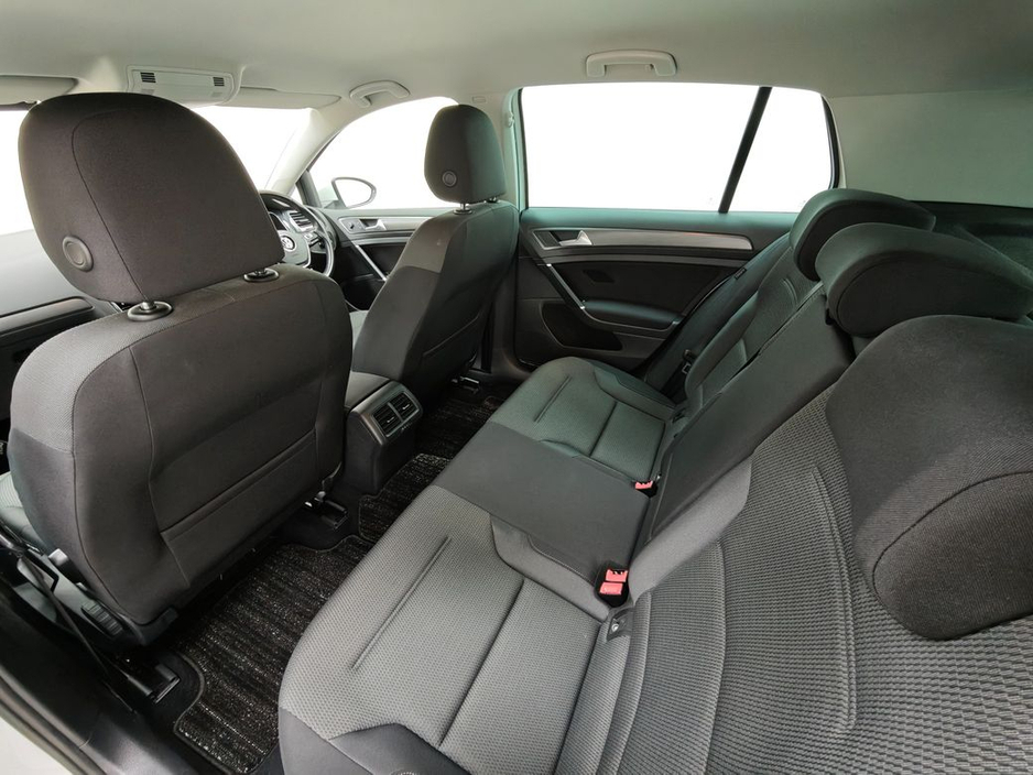 2019 Volkswagen Golf 2.0 TDI Automatic €22,995