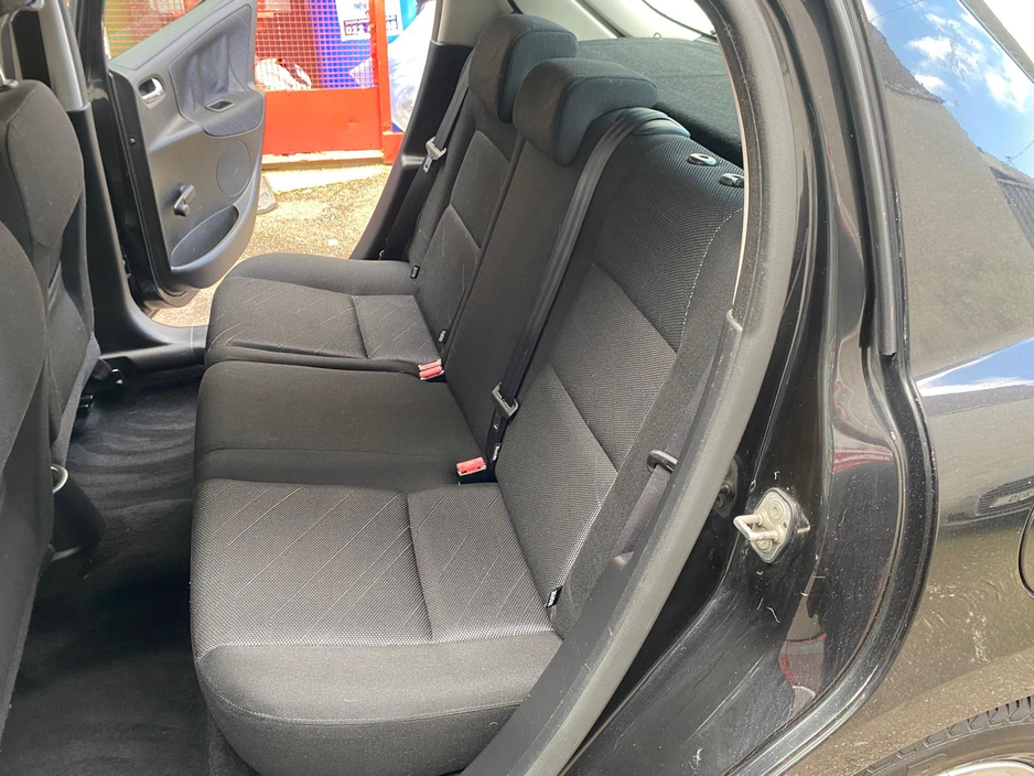 2006 Peugeot 207 - image 13