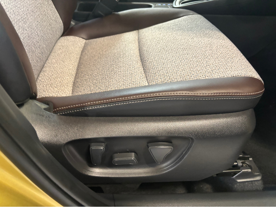 2020 Toyota Yaris Cross Yaris Cross hybrid auto only 38000 kms €20,499