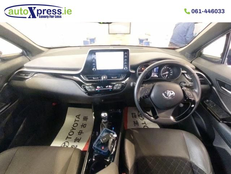 2021 Toyota C-HR - image 2