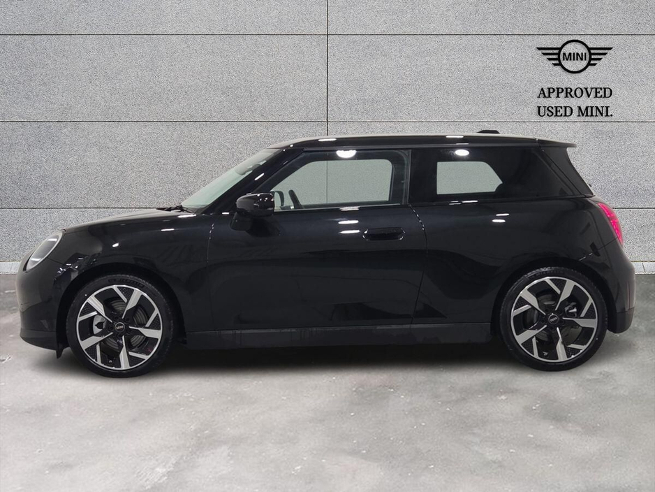 2026 MINI Hatch Cooper SE €34,950