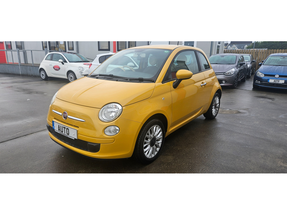 2015 Fiat 500 automatic 1.2 lounge low kms €7,995