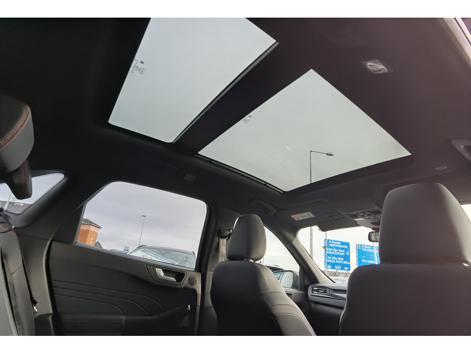 2022 Ford Kuga 2.5 ST-LINE X EDITION **HUGE SPEC** - FINANCE AVAILABLE - CALL US TODAY ON 01 492 6566 OR 087-092 5525 €23,750