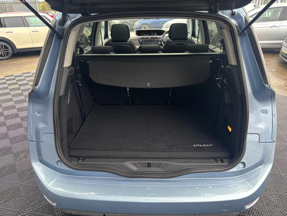 2015 Citroen Grand C4 Picasso - image 7