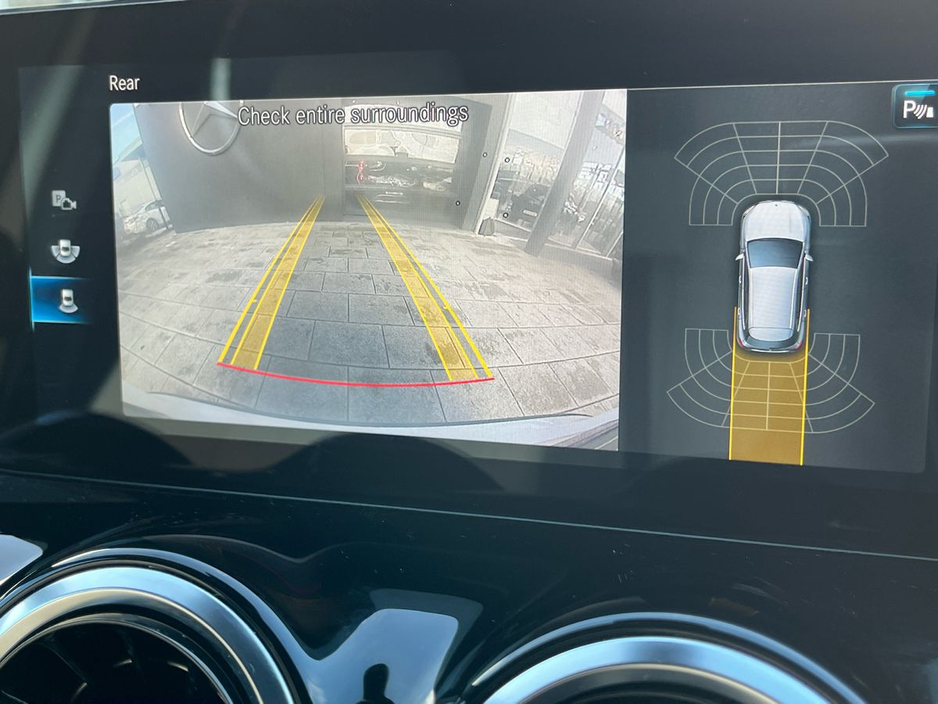 2022 Mercedes-Benz GLA Class - image 26