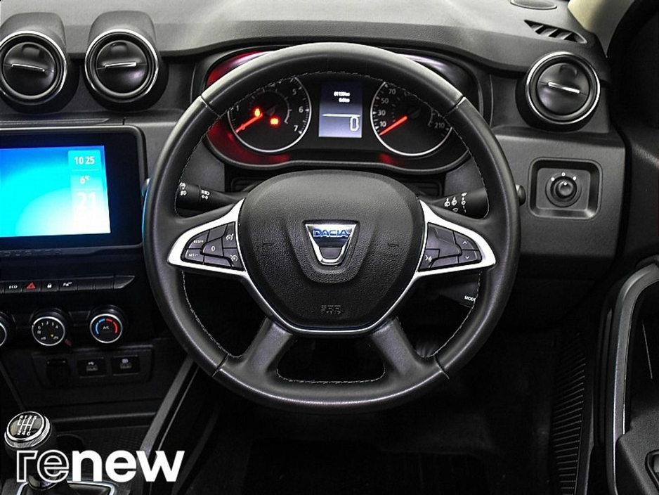 2021 Dacia Duster - image 13