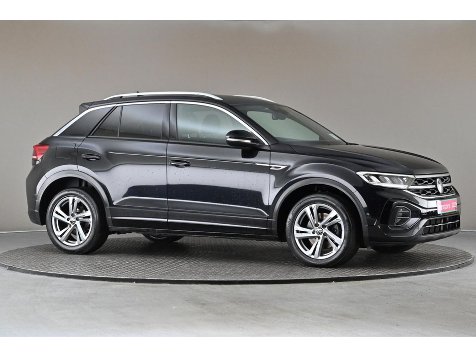 2023 Volkswagen T-Roc - image 12