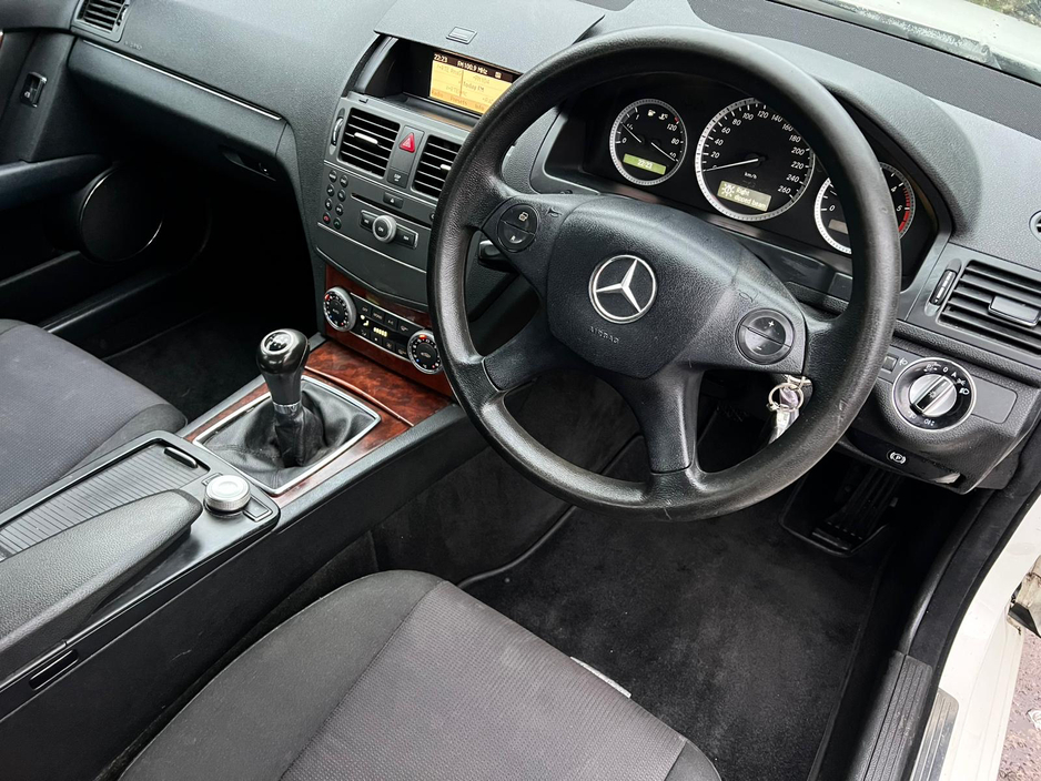 2010 Mercedes-Benz C Class 200 CDI BLUE EFFICIENCY 4DR C SERIES €3,650