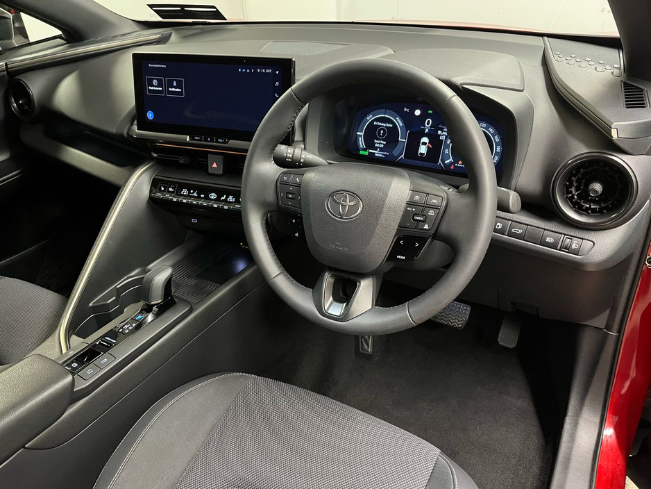 2024 Toyota C-HR - image 9