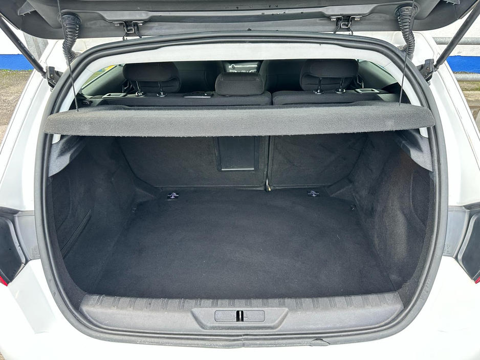 2016 Peugeot 308 ALLURE 2.0 HDI-AUTOMATIC-LOW MILES €12,450