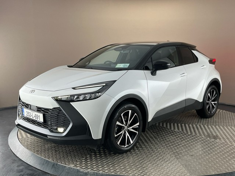 2025 Toyota C-HR C-HR PHEV SPORT+ €39,950