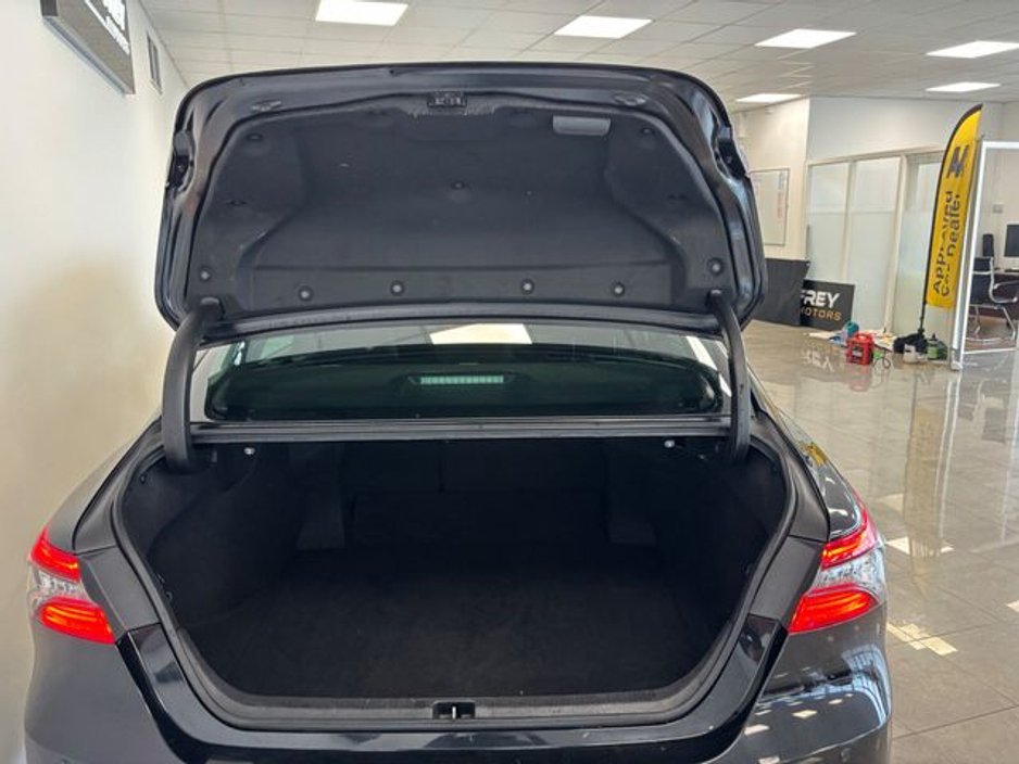 2021 Toyota Camry - image 14