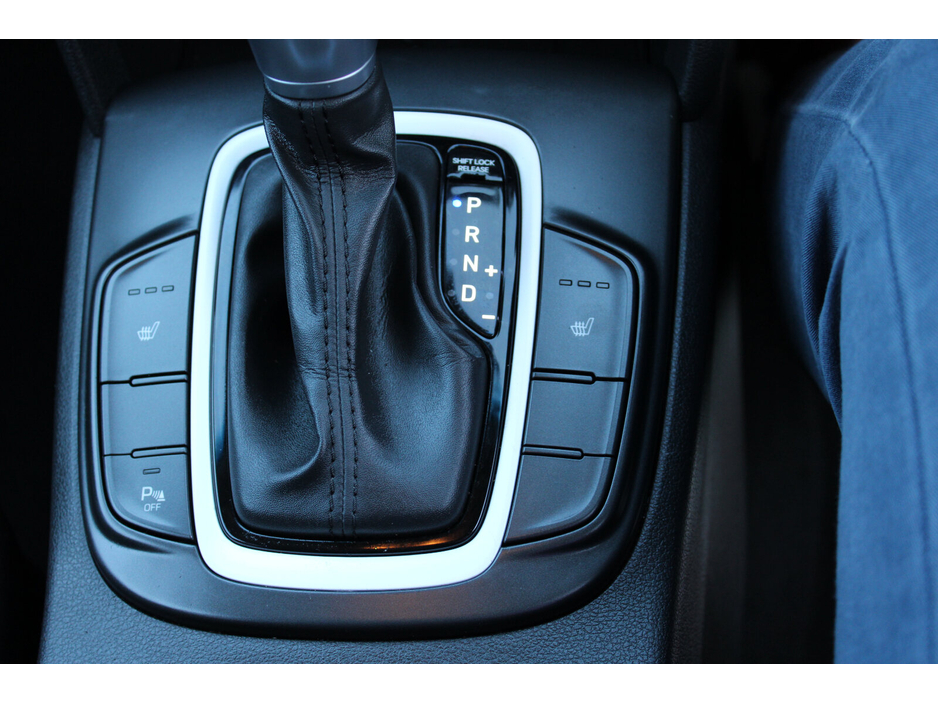 2020 Hyundai Kona - image 21