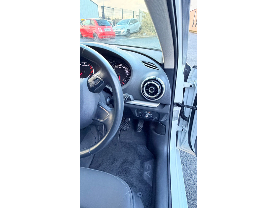 2015 Audi A3 1.4 TFSI 140BHP S LINE €14,500