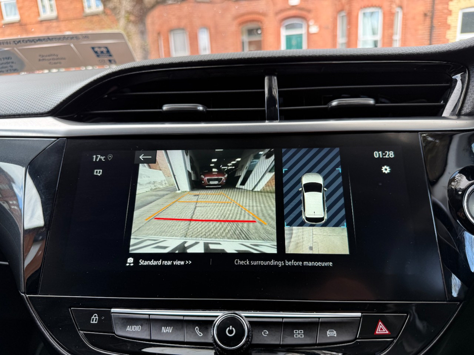 2022 Opel Corsa - image 17