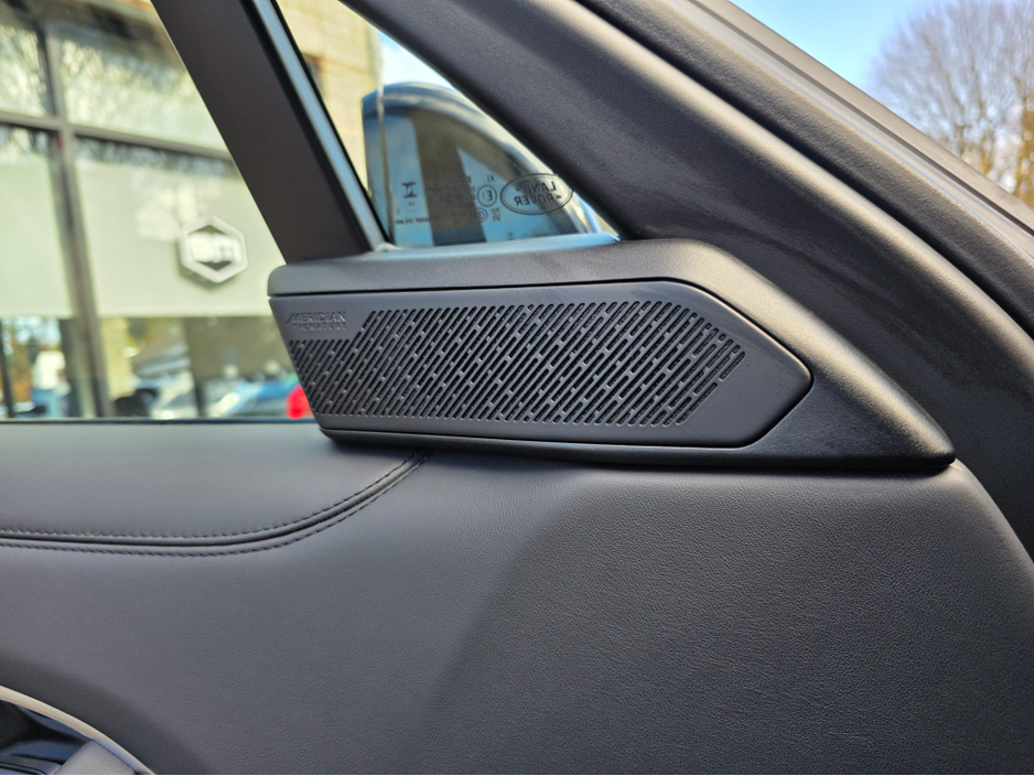 2025 Land Rover Range Rover - image 27