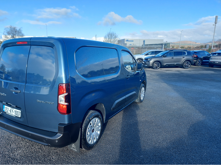 2025 Citroen Berlingo LX PLUS BLUEHDI 100 MWB 650KG €26,500