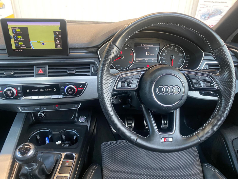 2017 Audi A4 - image 11