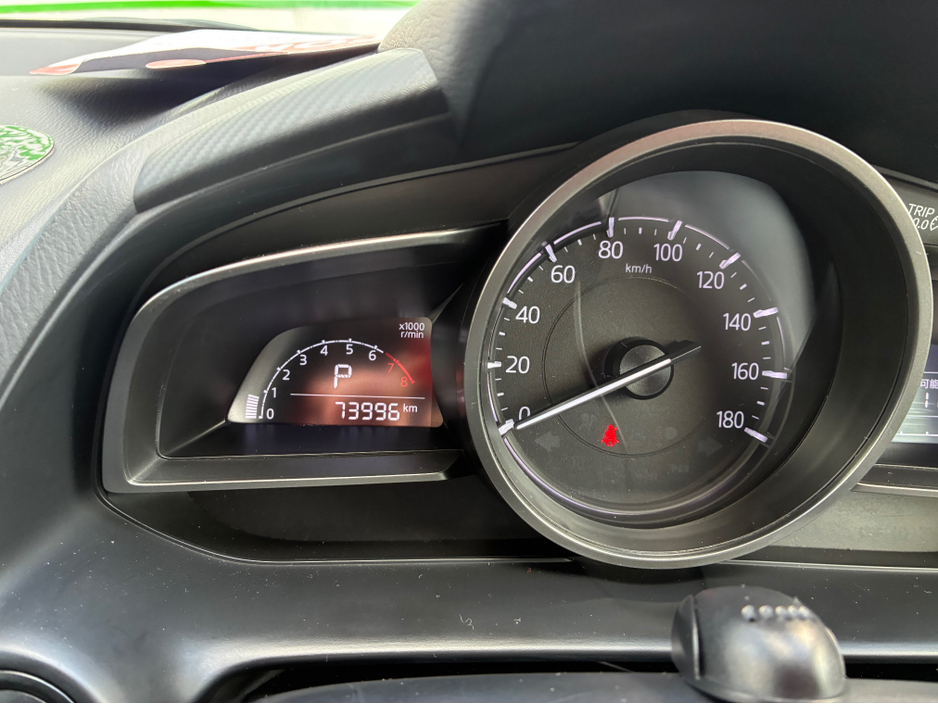 2017 Mazda Demio - image 16