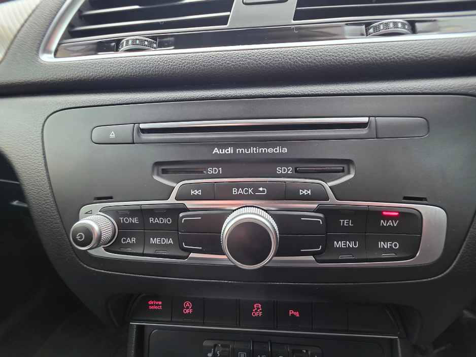 2017 Audi Q3 - image 14