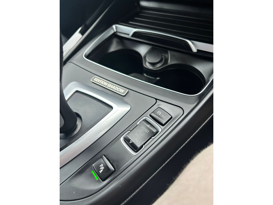 2019 BMW 1 Series - image 19