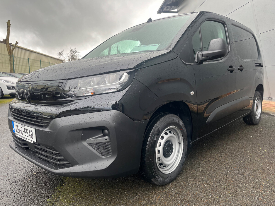 2026 Peugeot Partner  €23,400