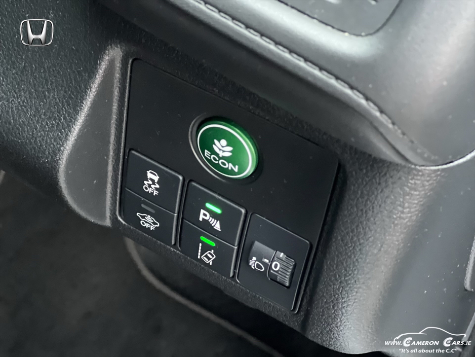 2018 Honda HR-V 1.5 VTEC WITH ONLY 57000km €18,950