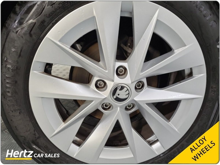 2024 Skoda Octavia AMBITION 110HP Petrol Manual €25,745