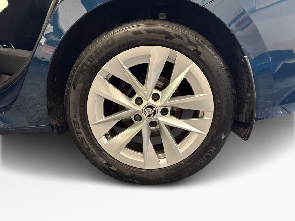 2023 Skoda Octavia 2.0TDI AMB *5.9% APR* €90 PER WEEK €28,995