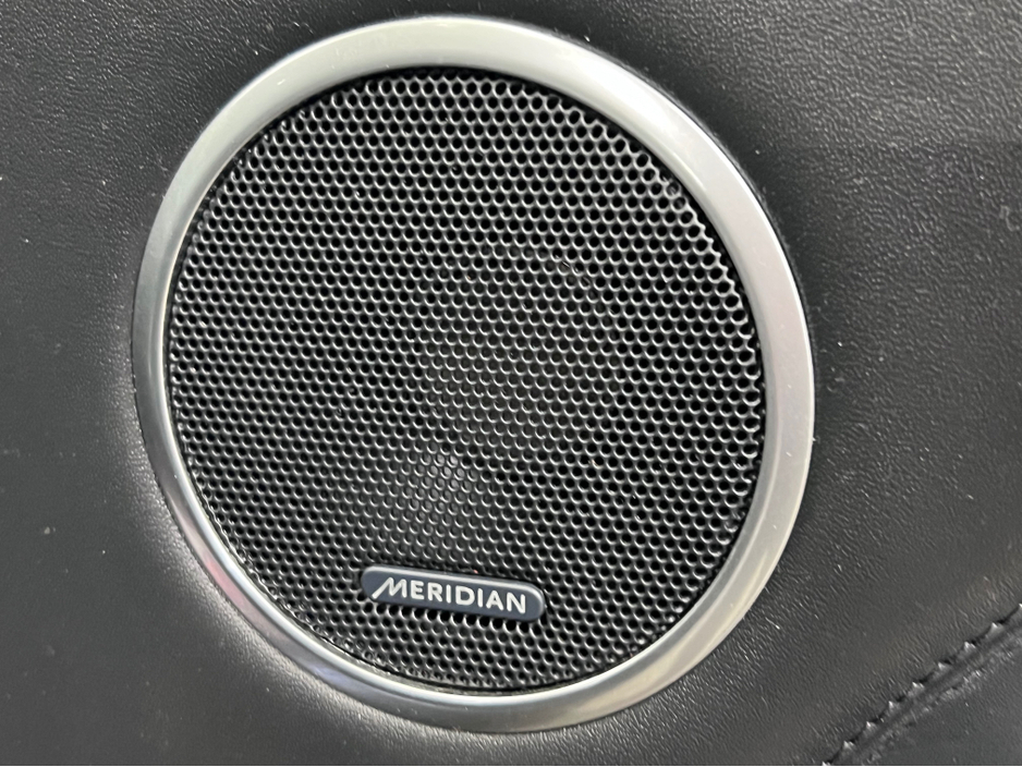 2013 Land Rover Range Rover - image 26