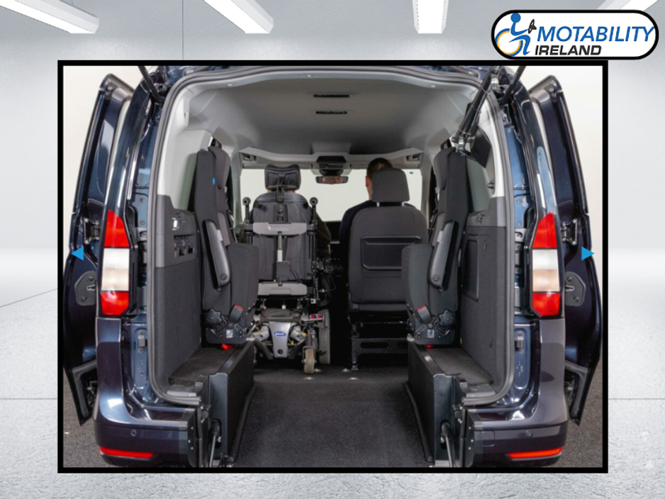 2026 Ford Tourneo Connect - image 8