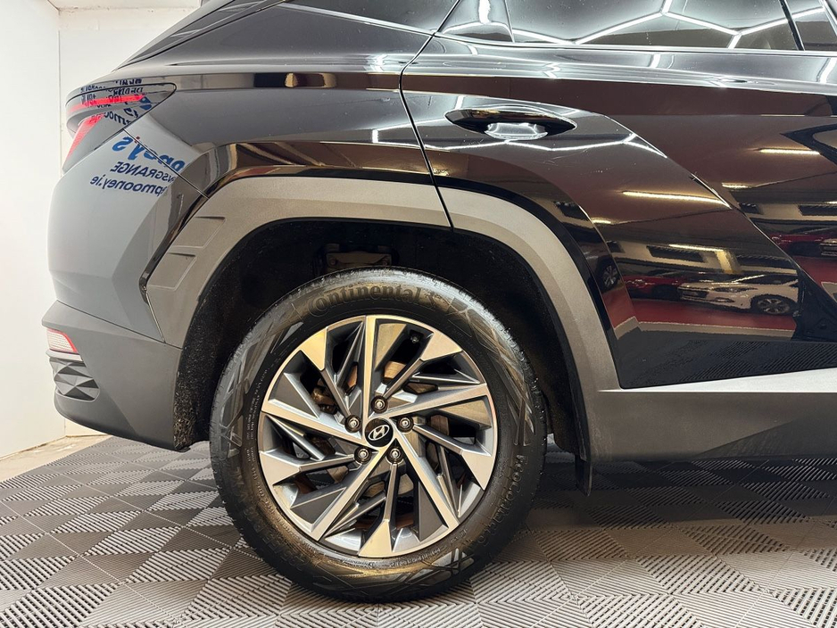 2021 Hyundai Tucson - image 5