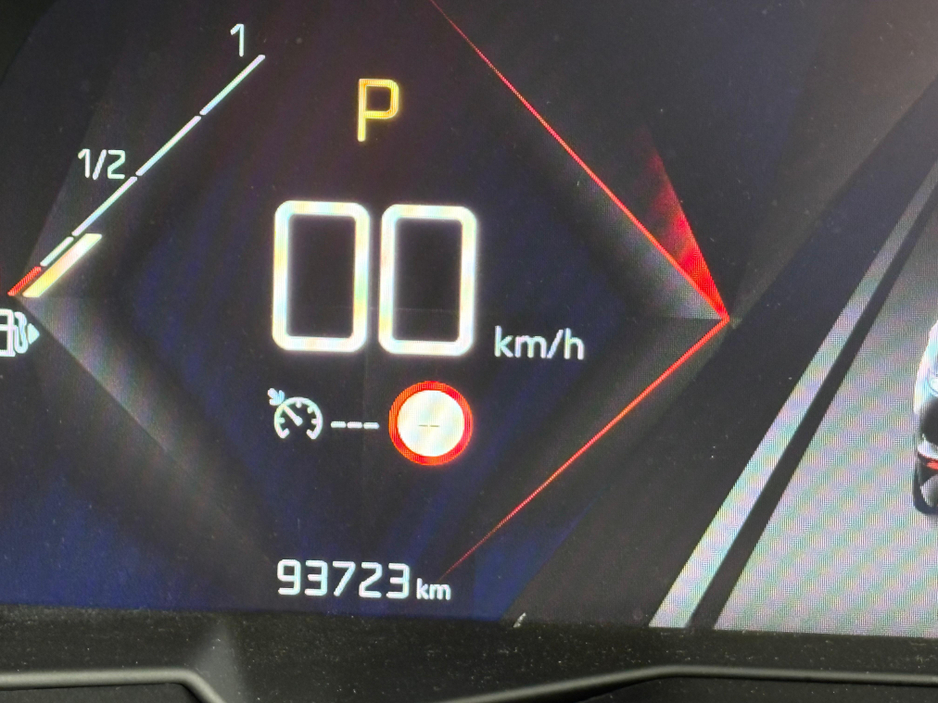 2022 DS Automobiles DS 7 - image 9