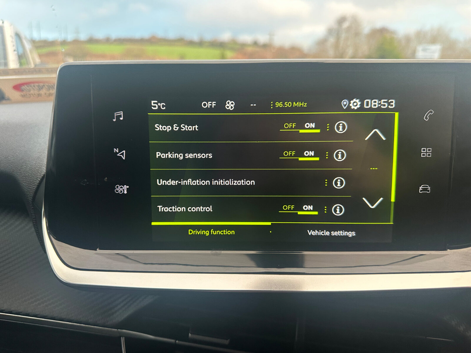 2022 Peugeot 2008 1.2 Puretech 100bhp Allure €23,950