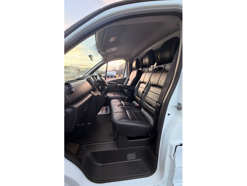 2019 Renault Trafic High Spec €14,593