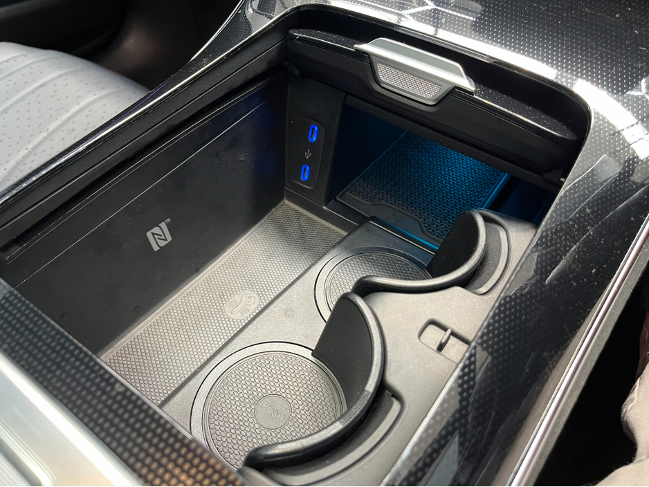 2023 Mercedes-Benz EQS - image 26