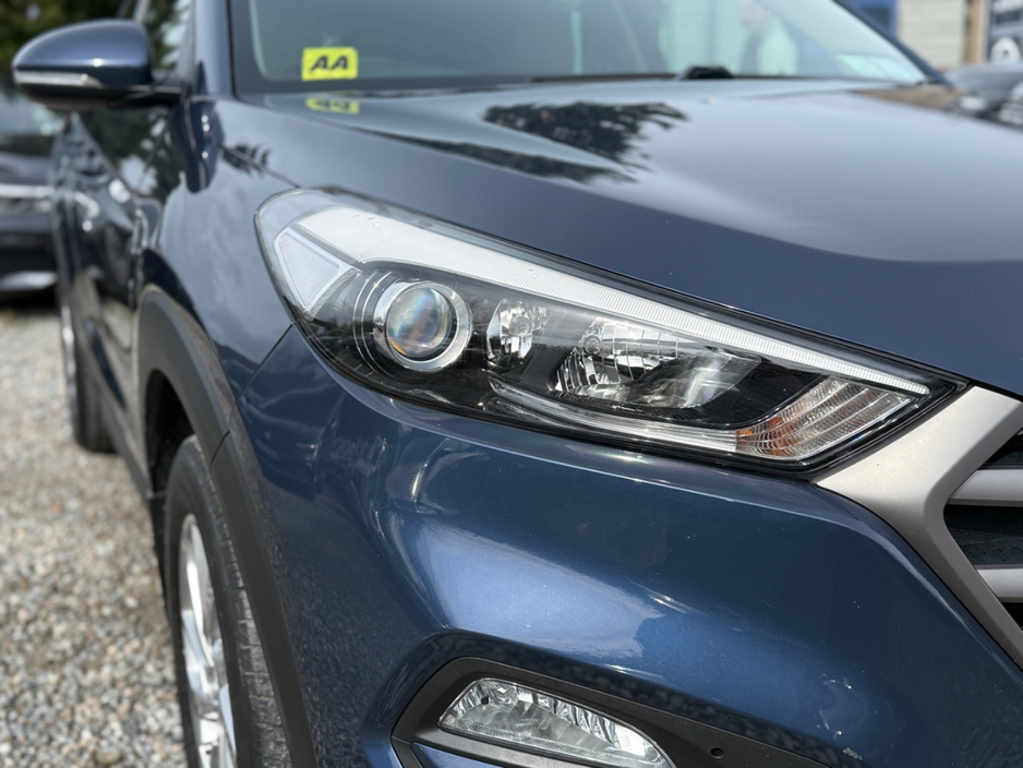 2017 Hyundai Tucson - image 30