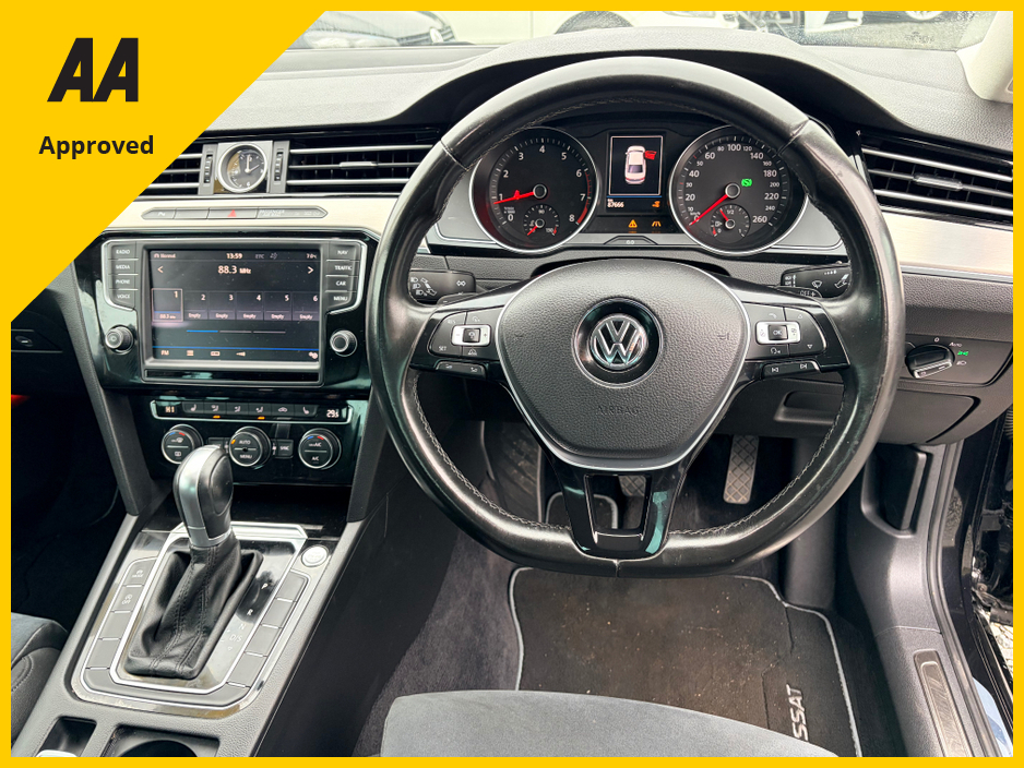 2017 Volkswagen Passat 1.4TSI 4DR AUTO FULLY LOADED WITH SPEC €19,950