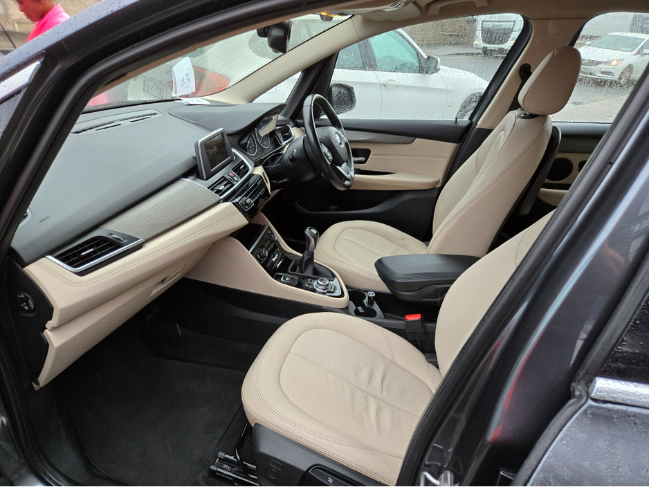 2016 BMW 2 Series Gran Tourer - image 14