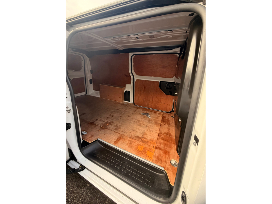 2022 Opel Vivaro Long Wheel Base €17,032