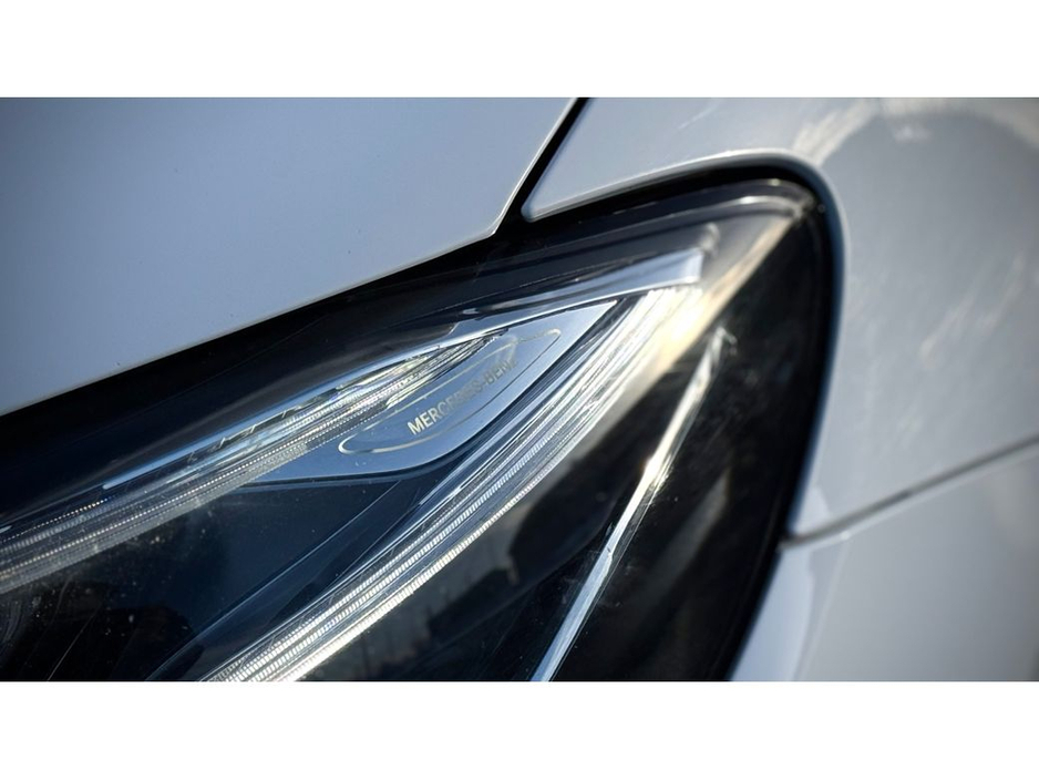 2019 Mercedes-Benz E Class - image 34