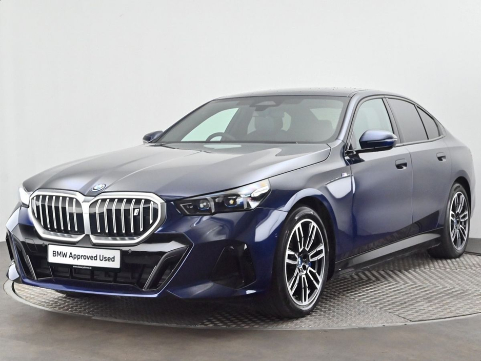 2024 BMW i5 - image 24