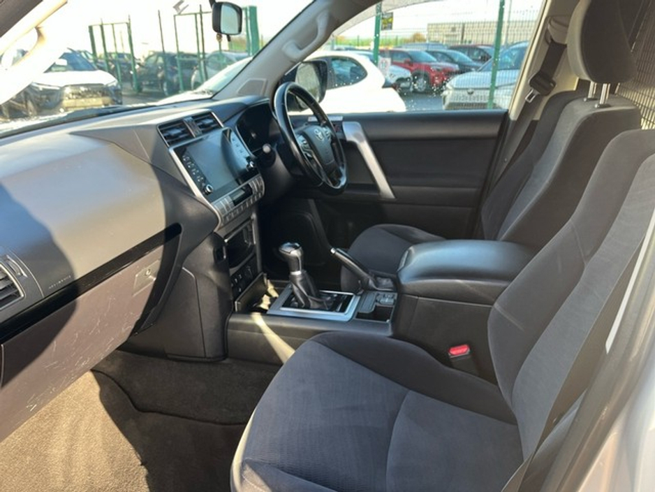 2022 Toyota Landcruiser LAND CRUISER LWB COMM A/T €35,800