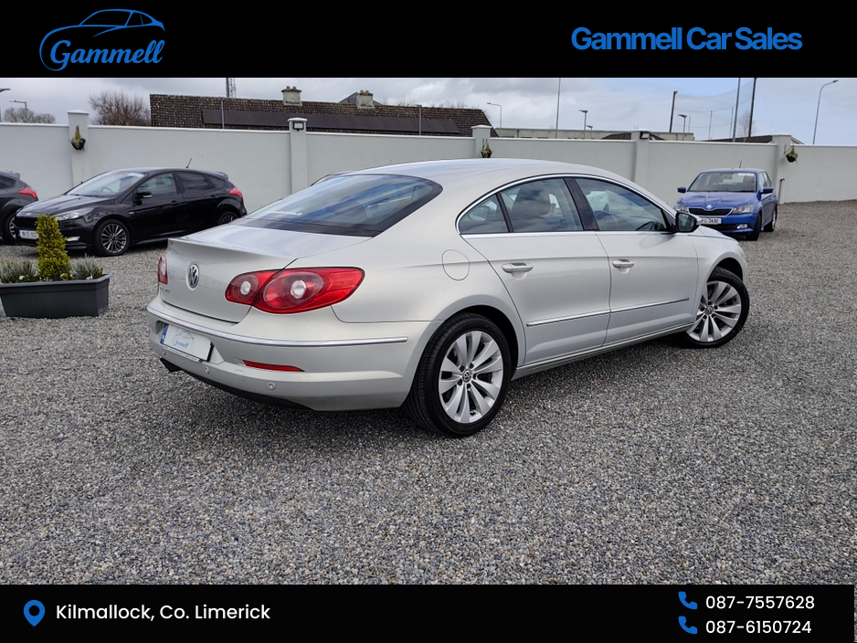 2010 Volkswagen Passat CC - image 2