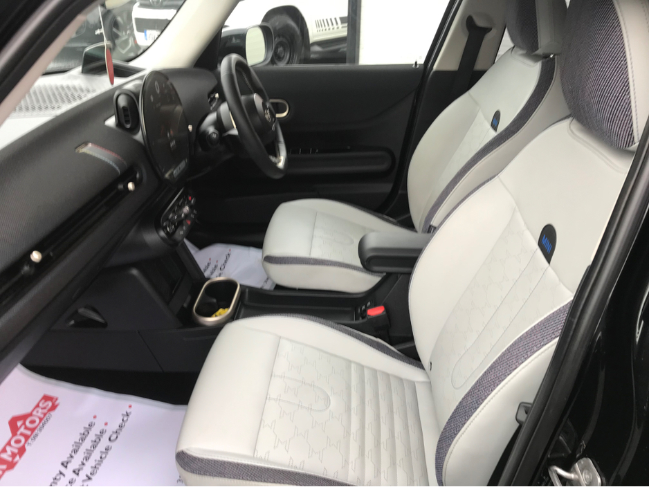 2024 MINI Cooper 42GD CLASSIC C 5DR AUTO €33,750