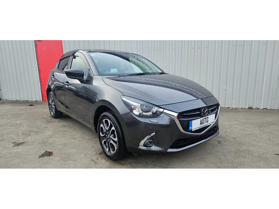 2019 Mazda Mazda2 - image 2