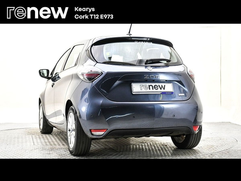 2022 Renault Zoe - image 3