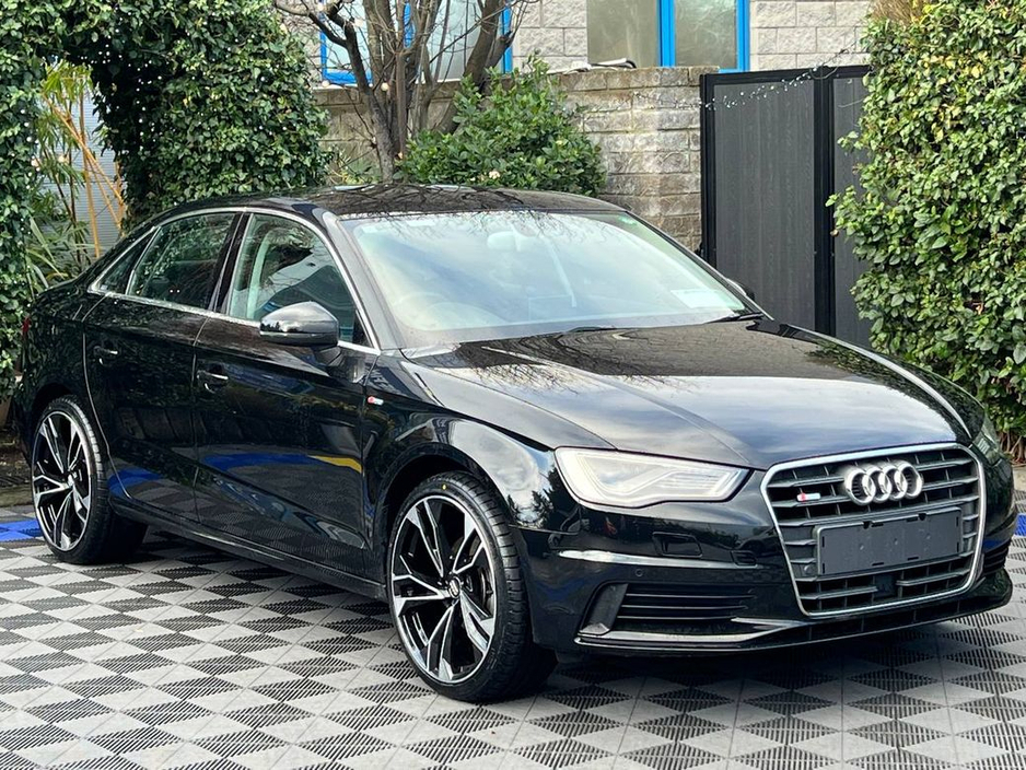 2015 Audi A3 S-LINE PACK 1.4 TFSI AUTO // NEW 19" ALLOYS // LEATHER HEATED SEATS // ADAPTIVE CRUISE CONTROL €16,950