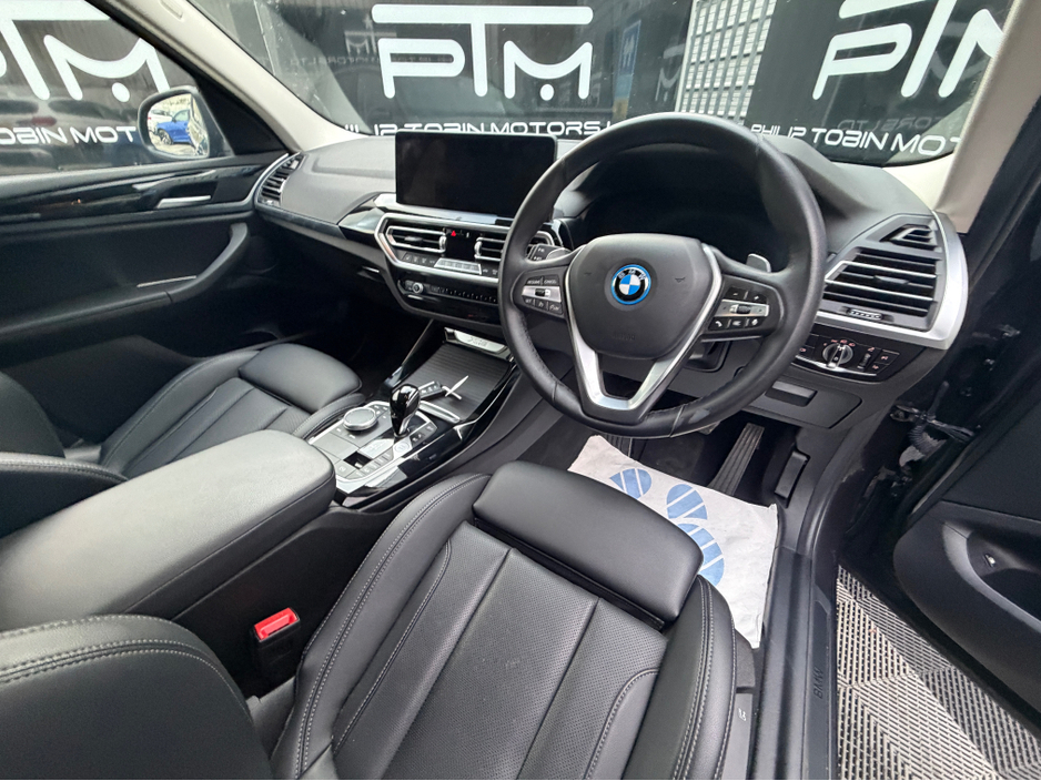 2022 BMW X3 - image 15